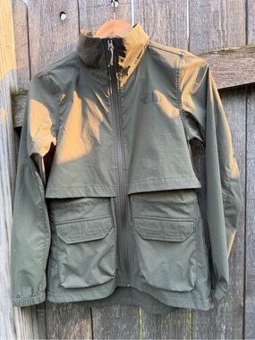 The North Face Women’s Olive Field Jacket with Utility Pockets